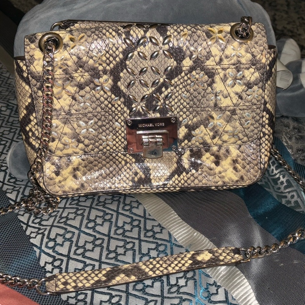 Michael Kors bag